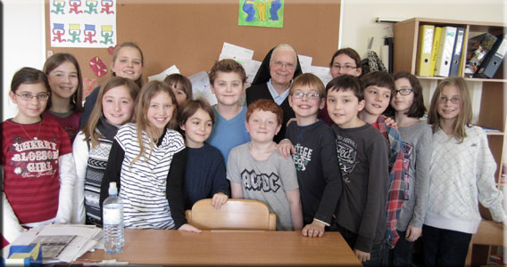Besuch von Sr. Chrysostoma in den 4. Klassen 